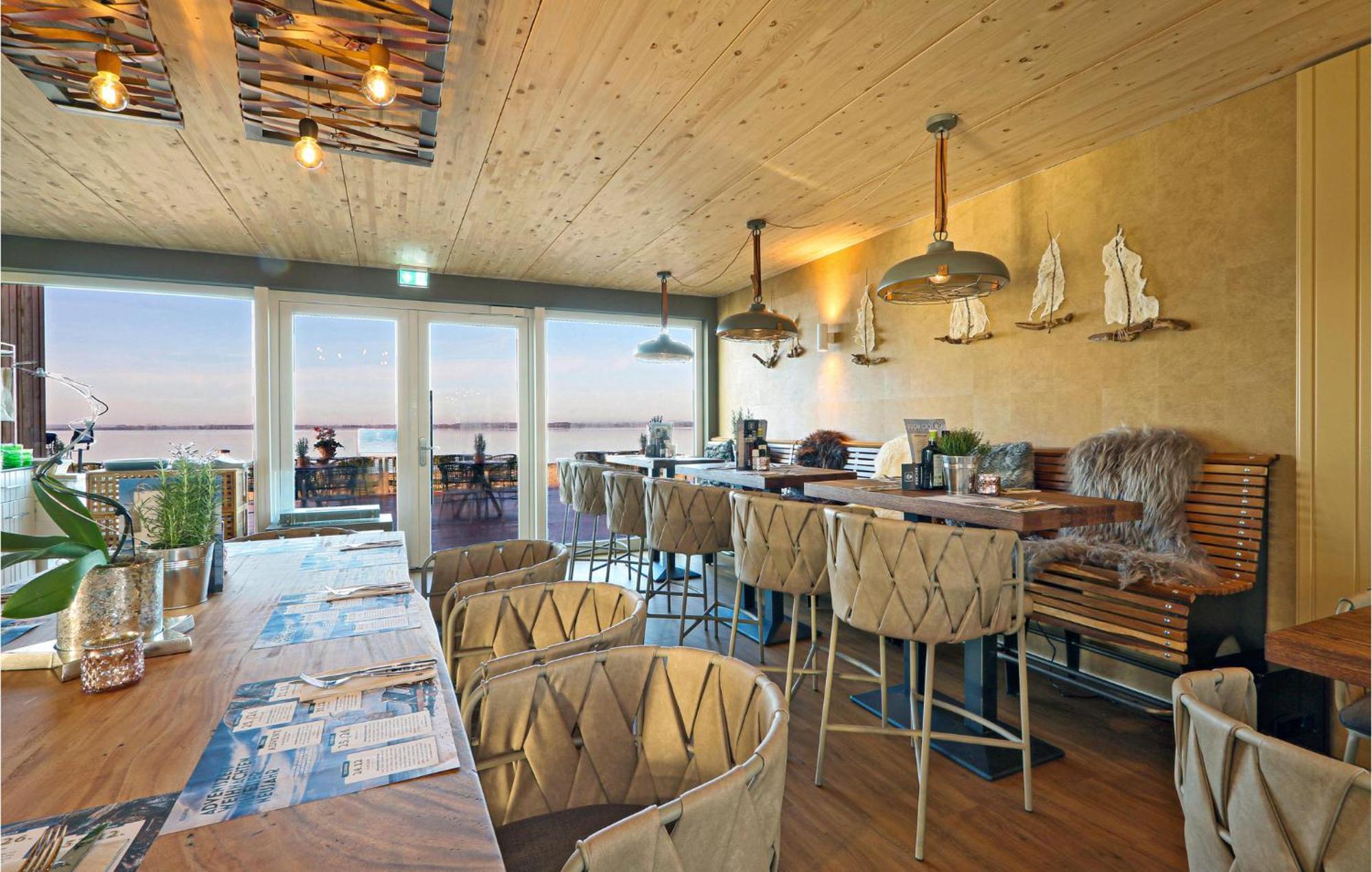 Beach Front Home In Lembruch-Duemmer See With Wifi Bagian luar foto