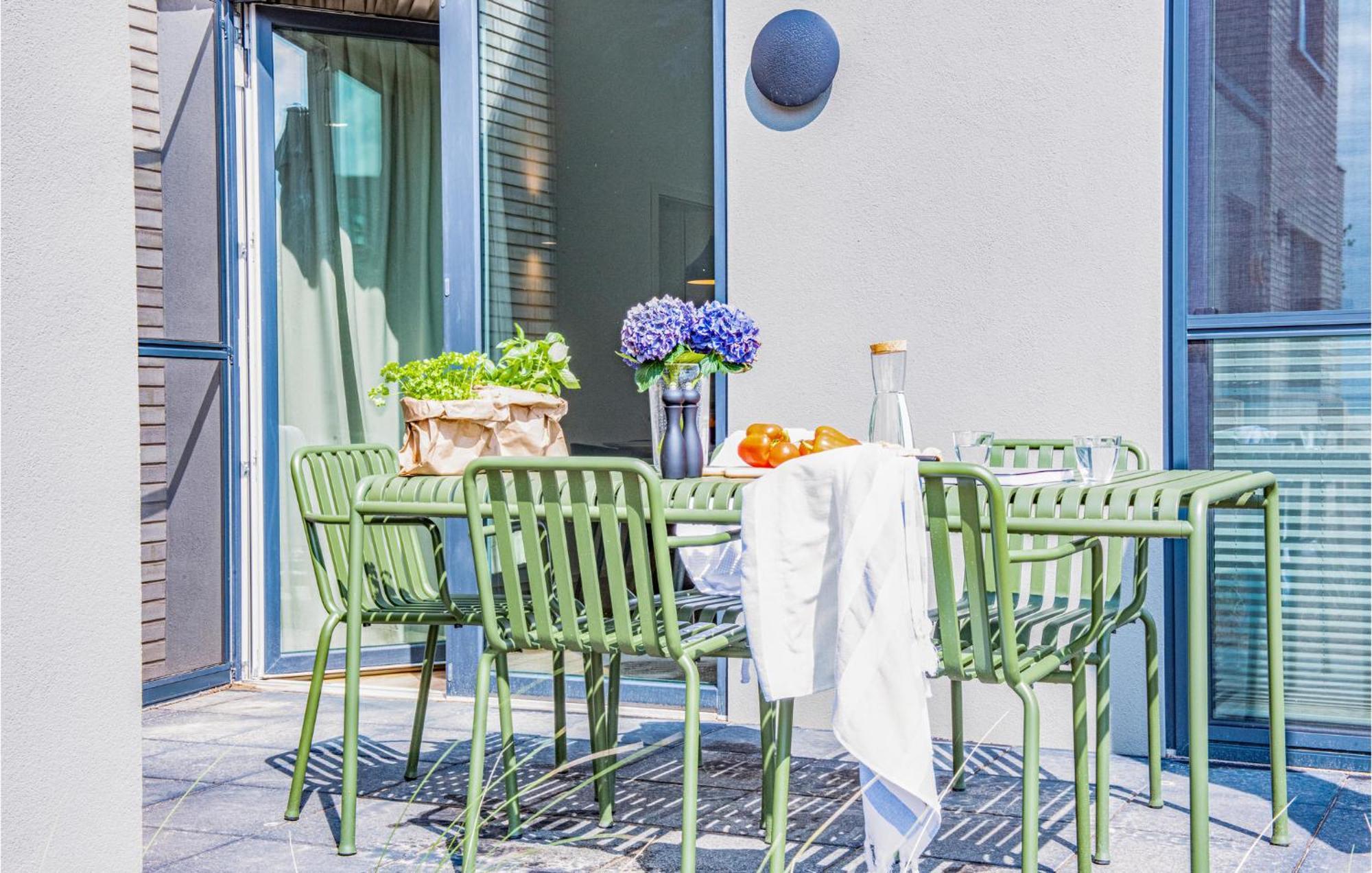 Beach Front Home In Lembruch-Duemmer See With Wifi Bagian luar foto